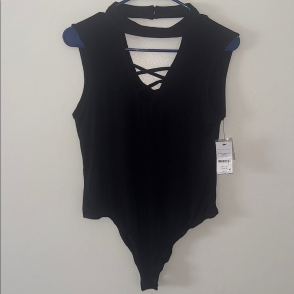 👛NWT 👛WOMEN SIGNATURE STUDIO BODY SUIT SIZE XL 🛍